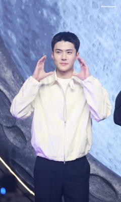sehunatmoon_281429.jpg