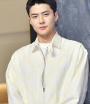 Filename=sehunatmoon_281229.jpg
Filesize=50KiB
Dimensions=650x901
Date added=Jul 27, 2023 sehunatmoon_281229.jpg