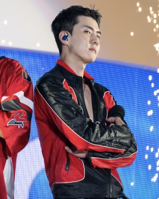 Sehun_Waterbomb_28529.jpg
