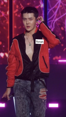 Sehun_Waterbomb_28629.jpg