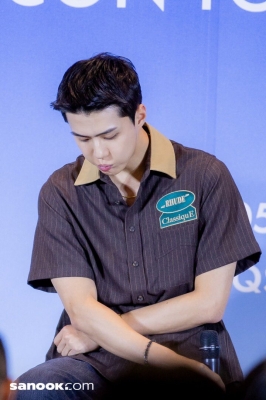 Click to view full size image
==============
Sehun_B2B_282129.jpg Sehun_B2B_282129.jpg