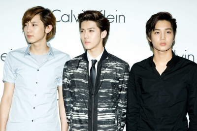Click to view full size image
==============
calvin_exo_28829.jpg calvin_exo_28829.jpg