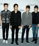calvin_exo_281329.jpg