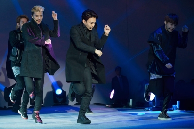 Click to view full size image
==============
seoul_fashin_sehun_281129.jpg seoul_fashin_sehun_281129.jpg