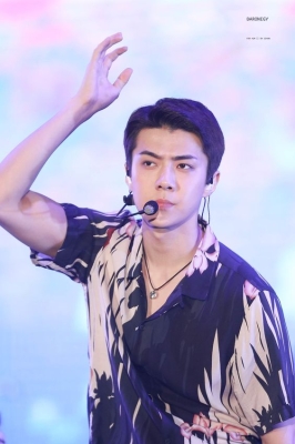 Click to view full size image
==============
lottesehun_281129.jpg lottesehun_281129.jpg