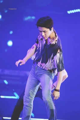 Click to view full size image
==============
lottesehun_284329.jpg lottesehun_284329.jpg