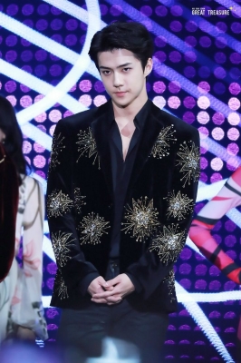 Click to view full size image
==============
mama2017_28829.jpg mama2017_28829.jpg