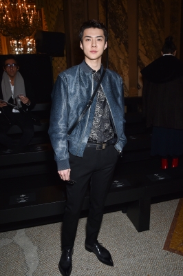 Click to view full size image
==============
berluti_28629.jpg berluti_28629.jpg