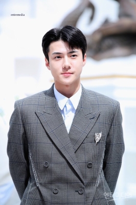 Click to view full size image
==============
sehun_at_dior_281729.jpg sehun_at_dior_281729.jpg