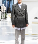 Filename=sehun_at_dior_281929.jpg
Filesize=294KiB
Dimensions=960x1546
Date added=Jul 27, 2022 sehun_at_dior_281929.jpg