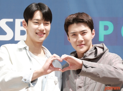 Click to view full size image
==============
sehun_28129.jpg sehun_28129.jpg
