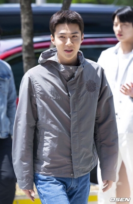 Click to view full size image
==============
sehun_282929.jpg sehun_282929.jpg