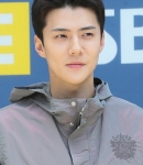 sehun_281129.jpg